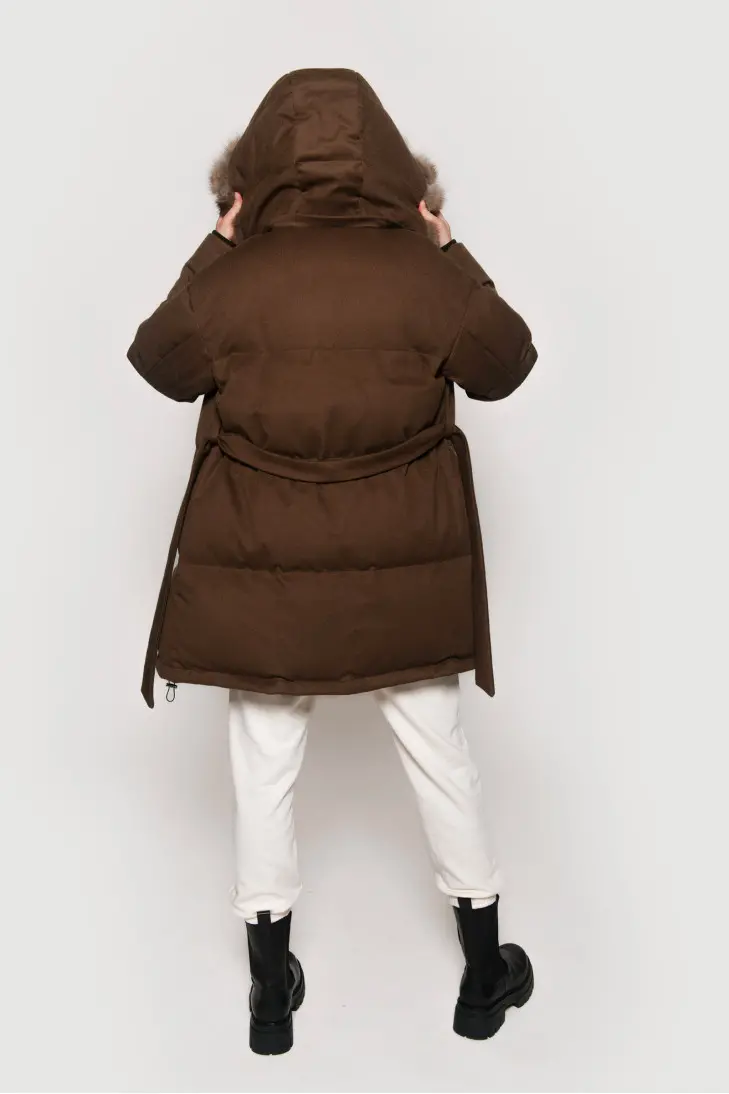Короткий коричневый пуховик из кашемира LoroPiana с соболиным мехом - фото 4