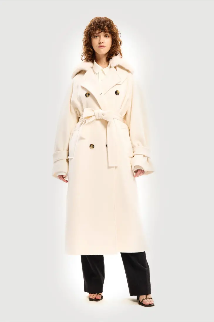 Длинное белое пальто из кашемира Loropiana с мехом норки