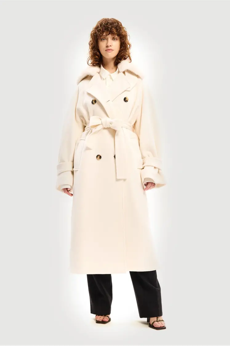Длинное белое пальто из кашемира Loropiana с мехом норки