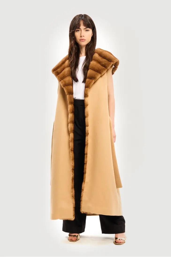 Жилет из кашемира Loropiana и стриженной норки в пол