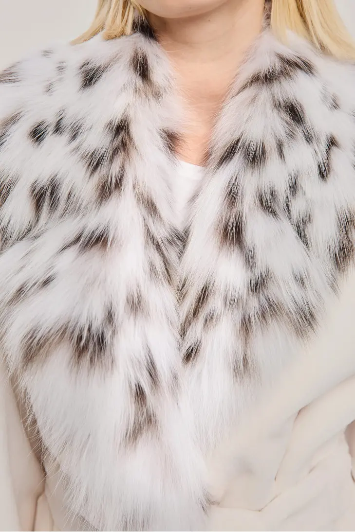 Коротка шуба зі стриженої норки з хутром рисі - фото 4