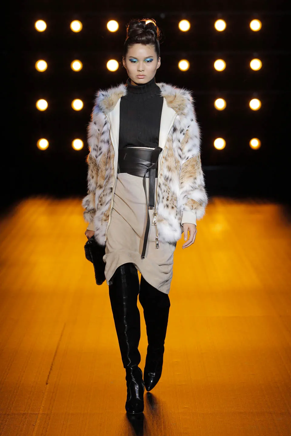 Показ в Милане FW18/19. Fashion show