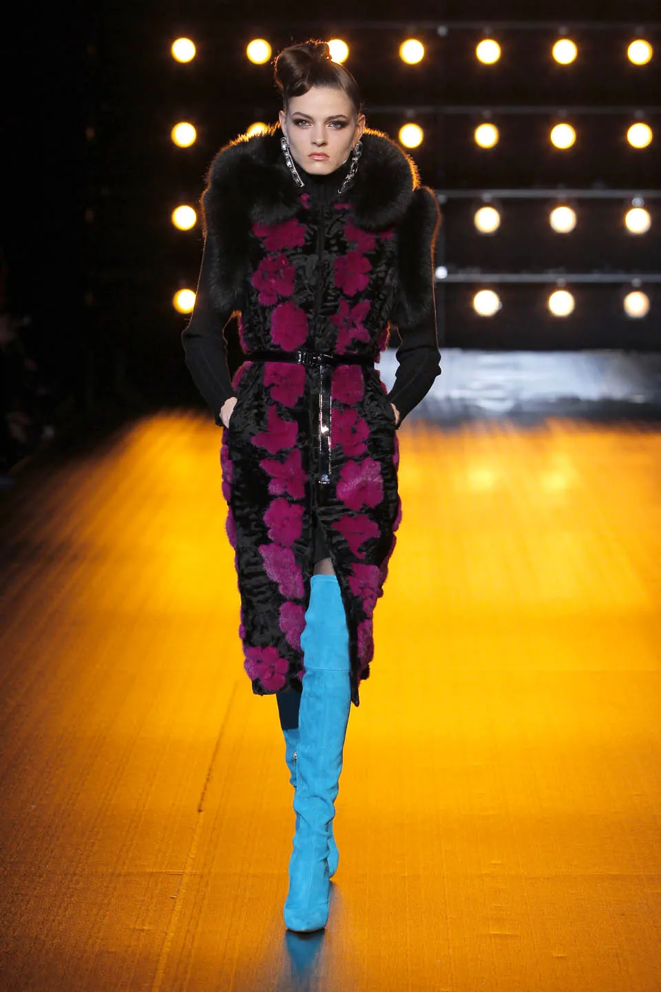 Показ в Милане FW18/19. Fashion show