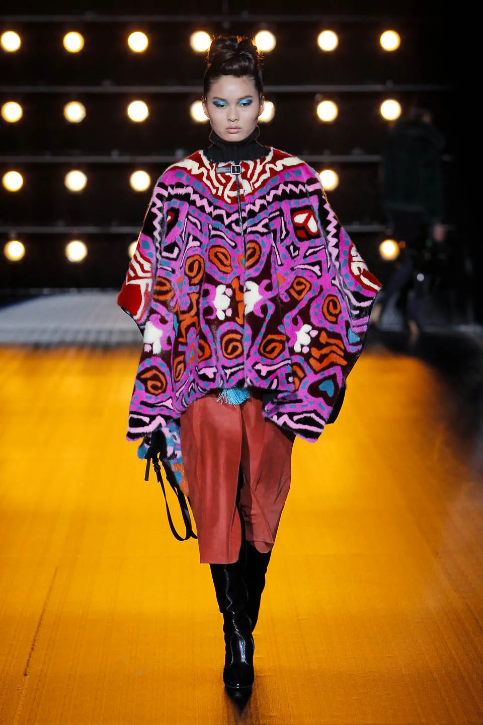 Показ в Милане FW18/19. Fashion show