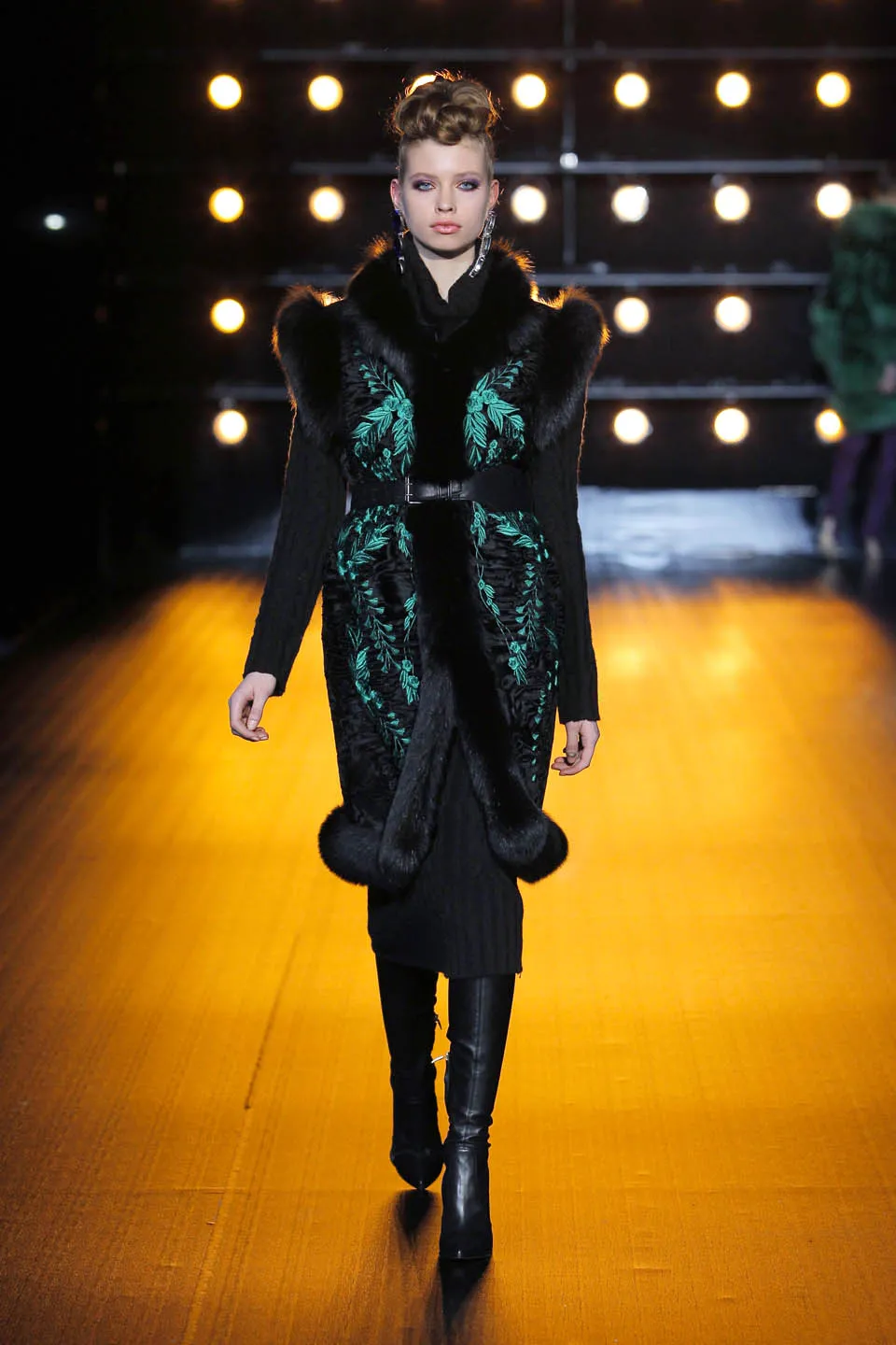 Показ в Милане FW18/19. Fashion show