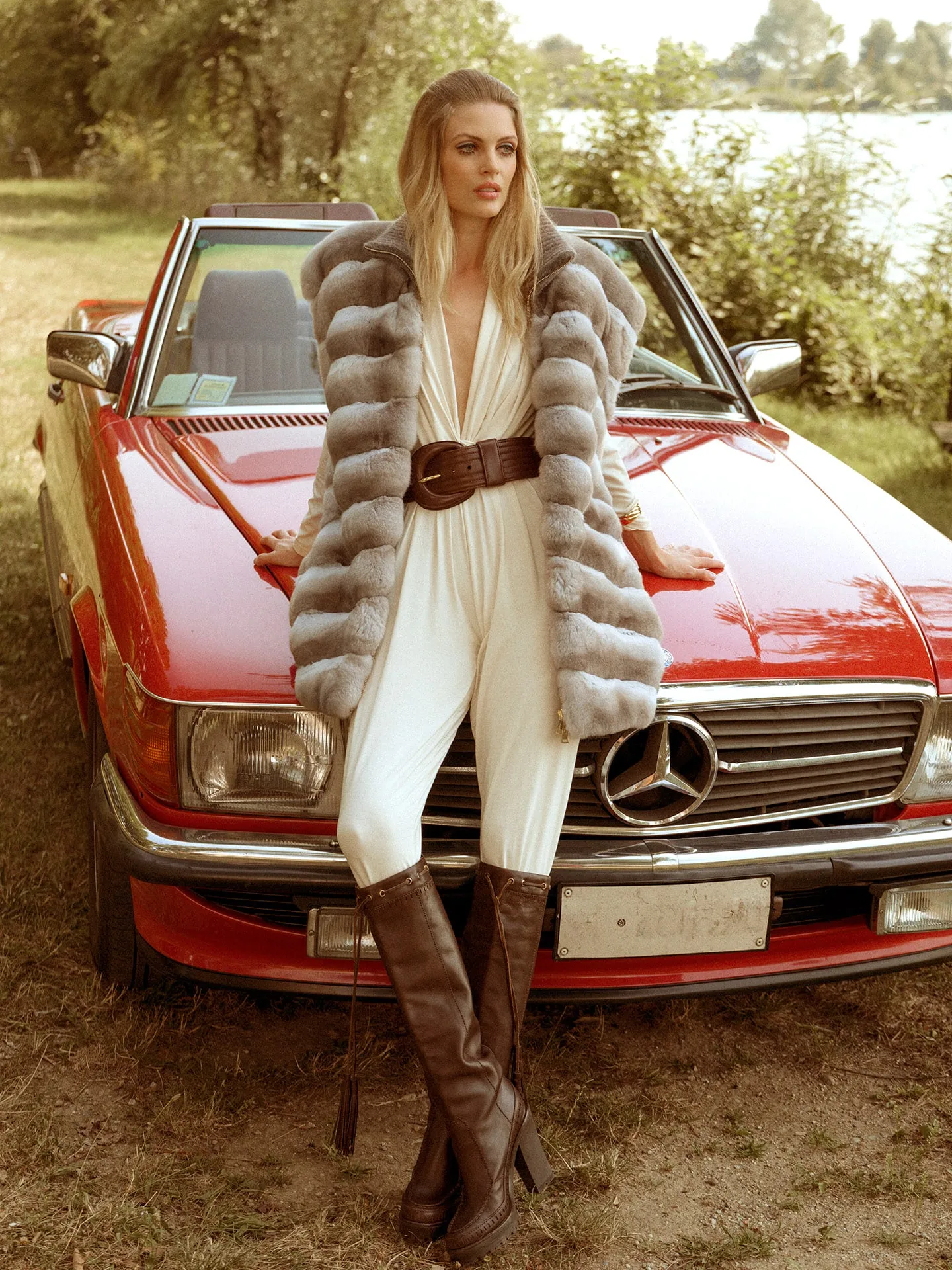 Показ в Мілані FW24/25. Fashion show